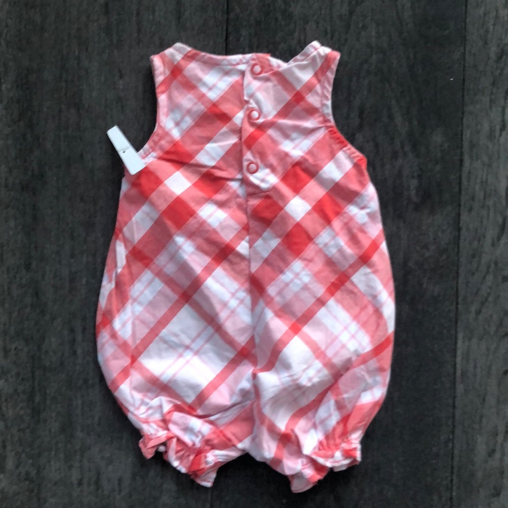 Carter’s baby girl’s romper. - Picture 2 of 6